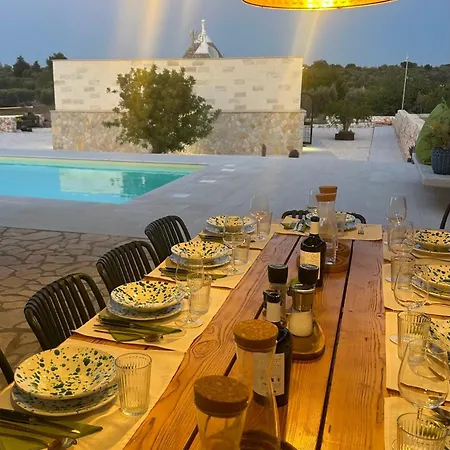 Villa Il Trullo Dell'aia - *