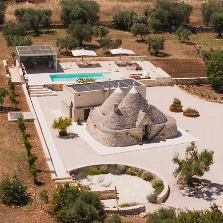 Villa Il Trullo Dell'aia - *