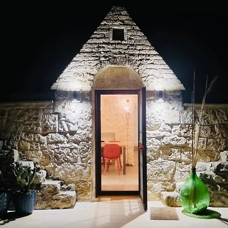 Il Trullo Dell'aia - *